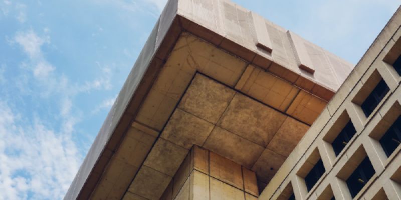 Infraestrutura do FBI é atacada por hackers que enviam milhares de emails