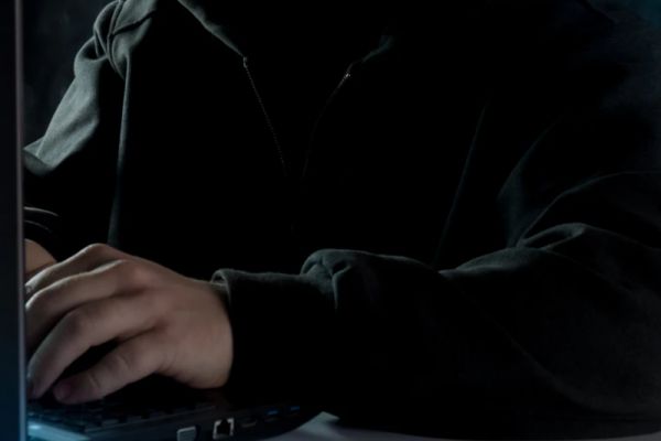 Hackers conseguiram acessar repositório  de senhas do governo federal, segundo  blog 'o Bastidor'